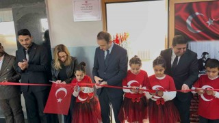 Güçlükonakta köy okulunda kütüphane açıldı