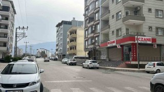 Hatayda kuvvetli fırtına etkisini hissettirdi