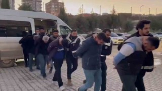 Hatayda yeni yıl öncesi asayiş denetimi, hapis cezası ile aranan 52 şahıs yakalandı