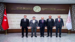 Hazine ve Maliye Bakanı Şimşek, TŞOF Genel Başkanı Yiğineri kabul etti