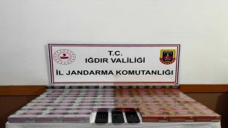 Iğdırda elektronik sigara kaçakçılarına jandarma darbesi: 3 gözaltı