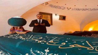 İl Müdürü Bozkurtdan Ertuğrulgazi ve Şeyh Edebali türbelerine ziyaret