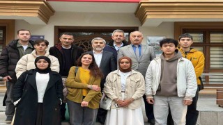 İlk kamu kuruluş ziyaretini Müftü Güle yaptılar