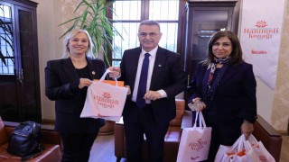 İlkadımın kadın muhtarları çalışıyor