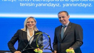 İş Bankasından tenis sporuna destek