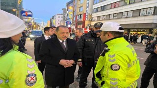 İstanbul İl Emniyet Müdürü Yıldız, Kadıköydeki denetimleri inceledi