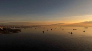 İstanbula çöken pus ve hava kirliliği dron ile görüntülendi