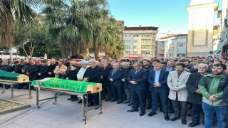 İstanbulspor Başkanı Sarıalioğlunun annesi Sebahat Sarıalioğlu son yolculuğuna uğurlandı