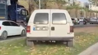 İzmirde orta refüjü kullanan sürücüye ceza yağdı