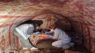 İznikte erken Hristiyanlık dönemine ait benzersiz Çoban İsa figürü ortaya çıkarıldı