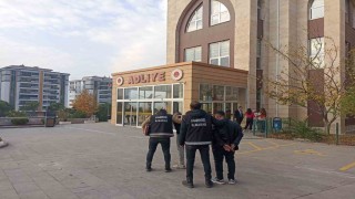 Kahramanmaraşta uyuşturucu ve kaçakçılık operasyonları: 5 gözaltı