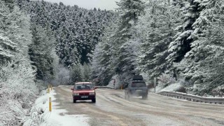 Karabük-Bartın kara yolu beyaza büründü