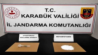 Karabükte 70 adet sentetik ecza hap ele geçirildi