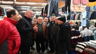 Karacabeyde belediyecilik sahada yapılıyor