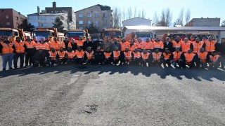 Karla ve buzla mücadele dualarla başladı