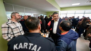 Kartal Belediyesi çalışanları yeni yılı birlikte karşıladı