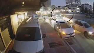 Kavşakta motosikletle otomobil çarpıştı: 1 yaralı