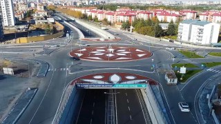 Kayseri Büyükşehir, kavşak peyzajı ile kentin vitrinine renk ve estetik katıyor