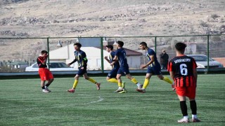 Kayseri U18 Ligi: Hacılar Erciyesspor: 1- Kalespor: 1