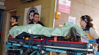 Kaza sonrası otomobilde bayılan sürücü donmak üzereyken bulundu