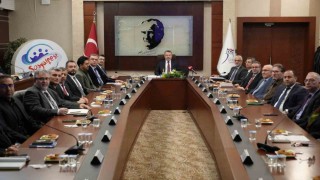 KBÜde senato toplantısında üniversitenin yükselen markaları gündeme geldi