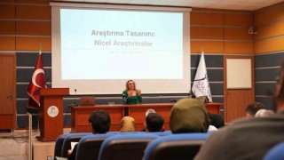 KBÜde tez yazım seminerlerinde beşinci hafta tamamlandı
