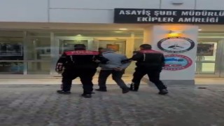 Kesinleşmiş hapis cezası olan şahıs, polisin dikkati sayesinde yakalandı