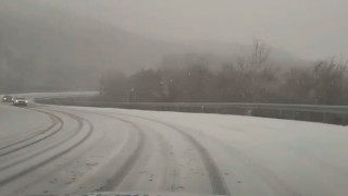 Kırklareli Mahyadağı bölgesinde kar yağışı: Yol trafiğe açık