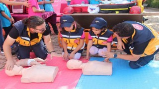 Kırşehirde 317 sağlık ekibi vatandaşların imdadına yetişiyor