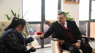 Kısmetten Vali Çiftçiye tatlı takip