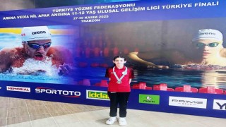 Körfezli yüzücü Trabzondan madalyayla döndü