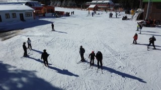 Kristal karın merkezi Sarıkamışta sezon coşkusu: Pistler cıvıl cıvıl
