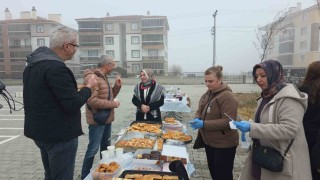 Kütahya Abdülhamid Han Anadolu Lisesinden Gazze için Hayır Çarşısı