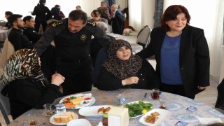 Kütahya Emniyeti şehit aileleri ve gazilerle kahvaltıda buluştu