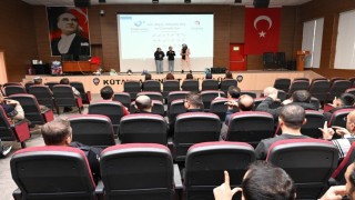 Kütahya İl Emniyet Müdürlüğü personeline işaret dili bilgilendirmesi