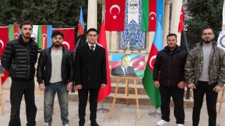 Kütahyada Haydar Aliyevin anısına resim sergisi