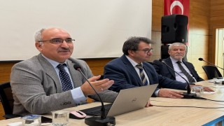 Kütahyada Papanın Türkiye Ziyareti ve Düşündürdükleri konulu panel düzenlendi