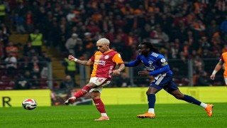 Lucas Torreira cezalı duruma düştü