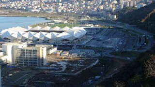 Maç günleri Akyazı Stadı ve çevresinde yaşanan trafik sorunu gündemden düşmüyor