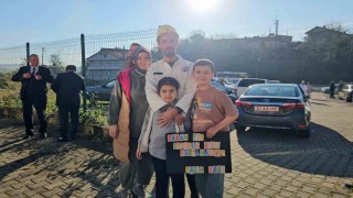 Madenden çıkıp okula koştular