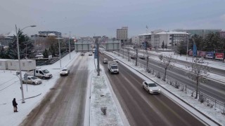 Malatyada kar yağışı hayatı olumsuz etkiledi