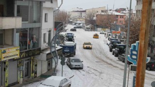 Malazgirtte kar yağışı