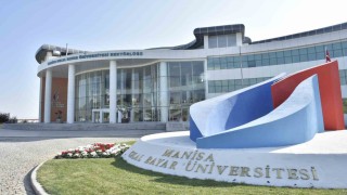 Manisa CBÜ en iyi 20 üniversite arasına girdi