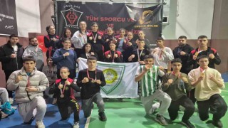 Manisa Muaythai Takımı madalyalara ambargo koydu