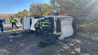 Mardinde otomobil devrildi: 3 yaralı