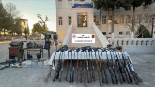 Mardinde yasa dışı silah imalathanesine baskında çok sayıda silah ele geçirildi