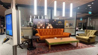 McDonalds Türkiye, Friends dizisinin figürlerini menülere taşıdı