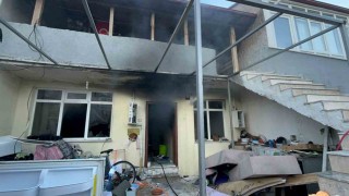 Menteşede ev yangını: 1 gözaltı