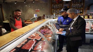 Menteşede zincir market ve kasaplara kapsamlı gıda denetimi