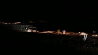 Mersin-Antalya arasında selle gelen mucurlar yolu kapattı